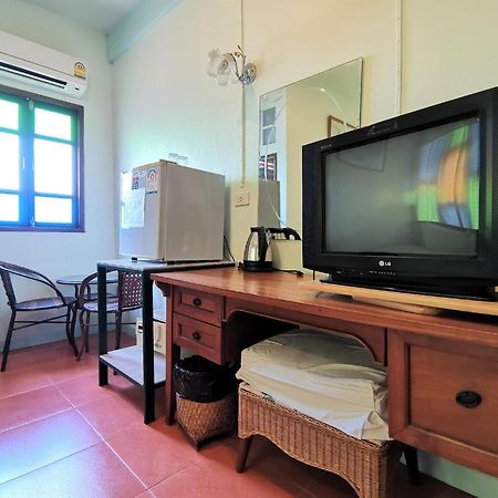 Hotel Baan Por Jai Ko Lanta Exteriér fotografie