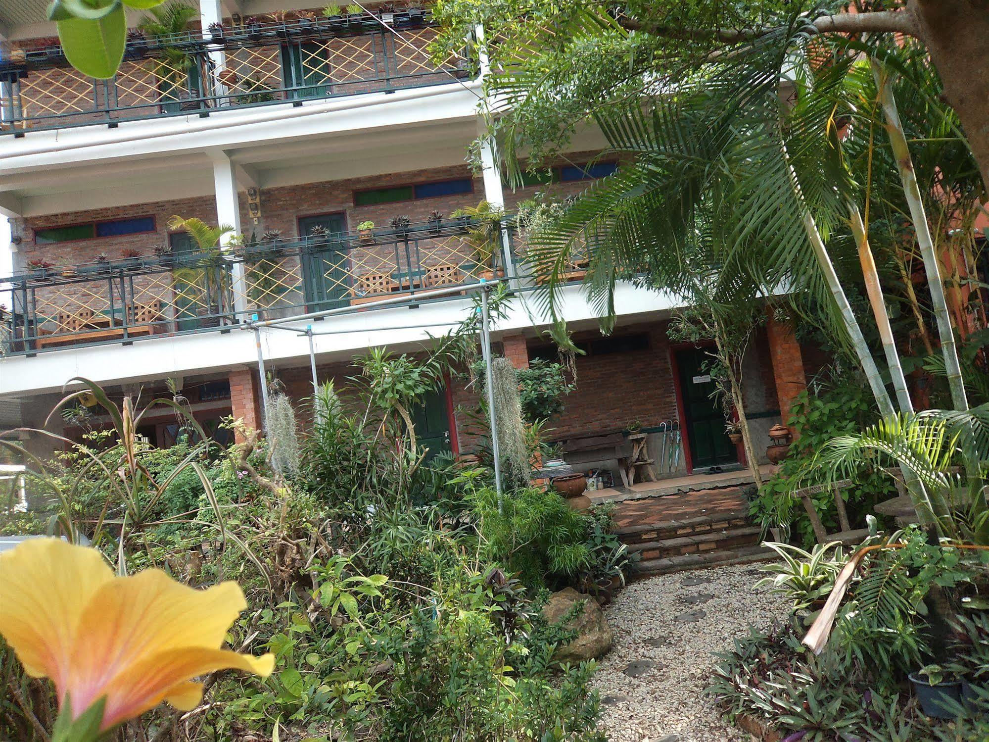 Hotel Baan Por Jai Ko Lanta Exteriér fotografie